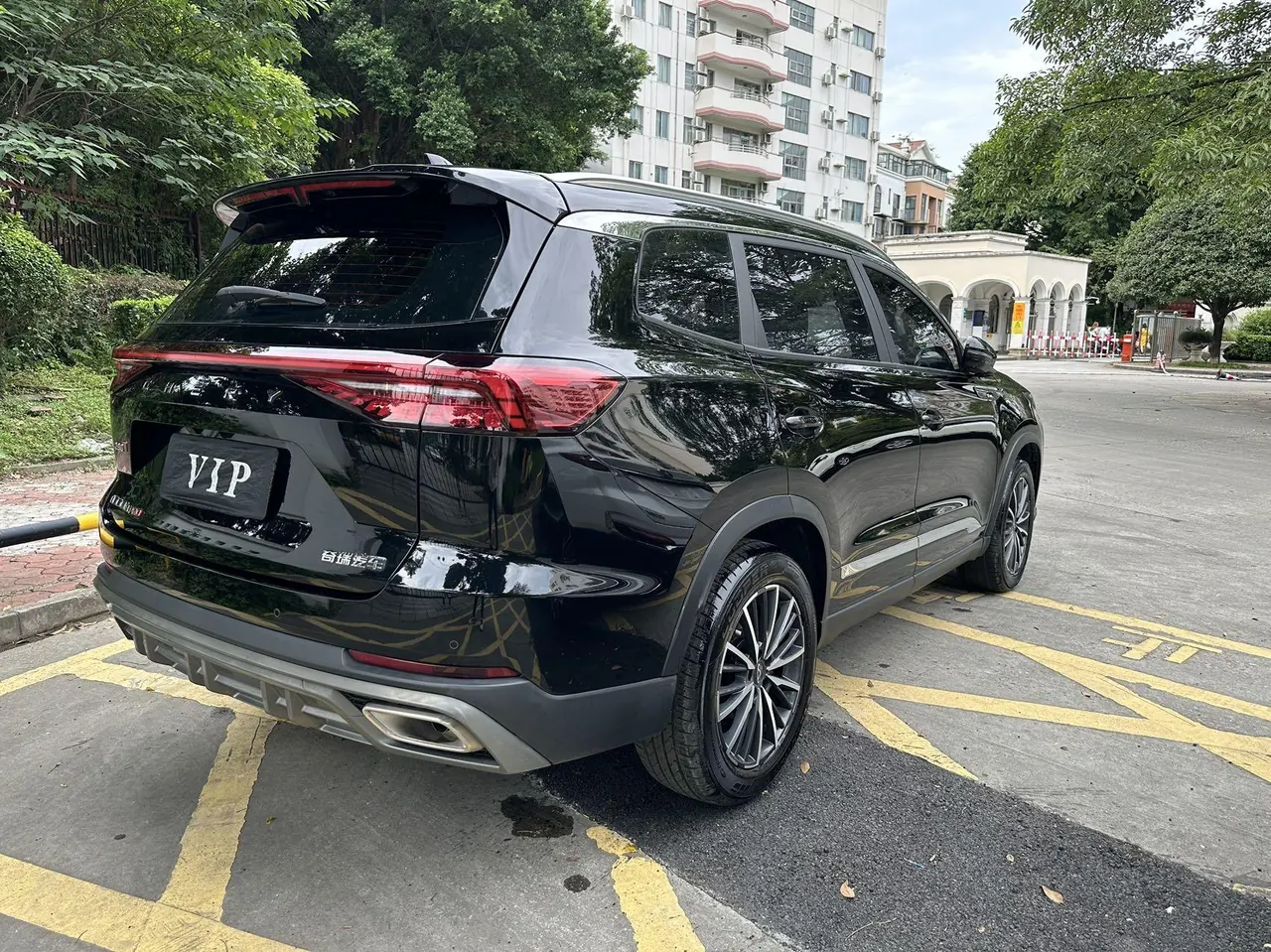 Chery 2024 Ruihu 8 PRO 1.6T 290T Champion Edition Two-Drive Peak Edition 7-seat Automatic Gear 11