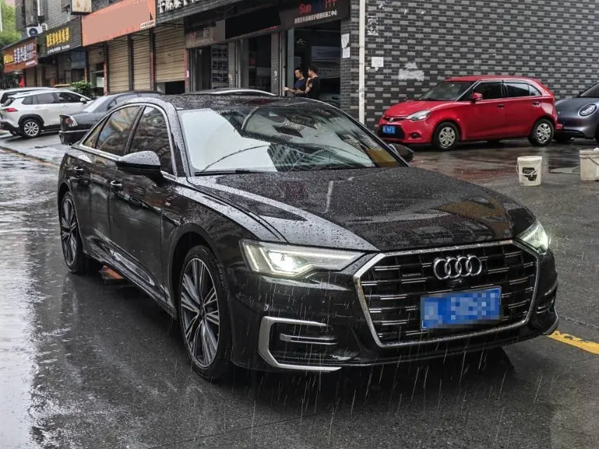 Audi 2024 A6L 2.0TFSI 40TFSI Deluxe Dynamic Automatic 3