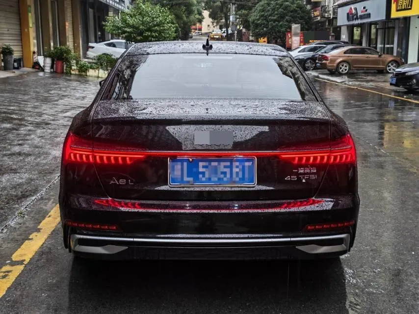 Audi 2024 A6L 2.0TFSI 40TFSI Deluxe Dynamic Automatic 5
