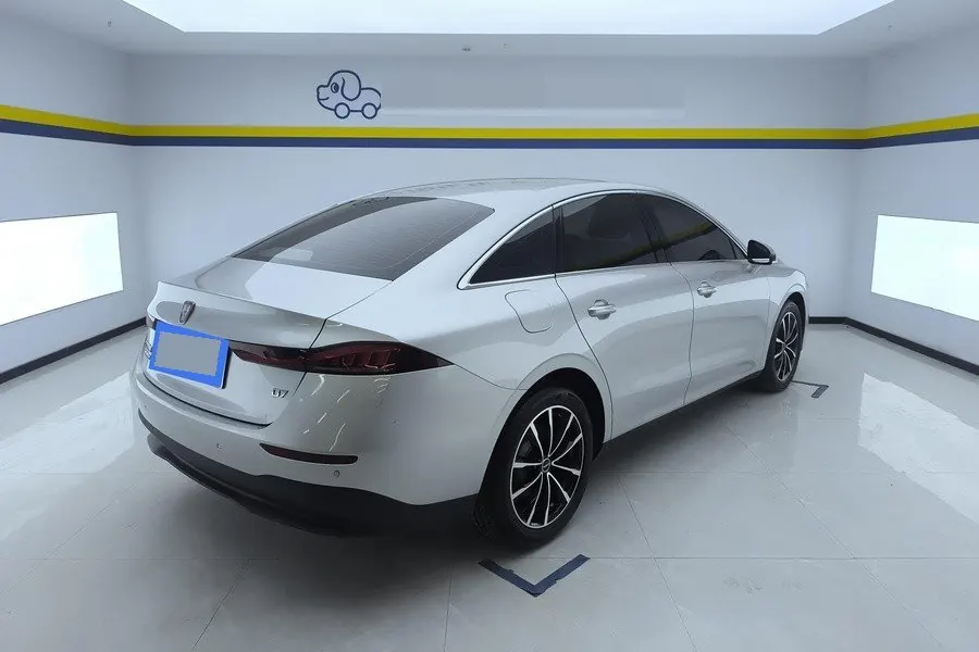 Roewe 2025 D7 DMH 1.5 World Championship Edition Automatic Gear 7