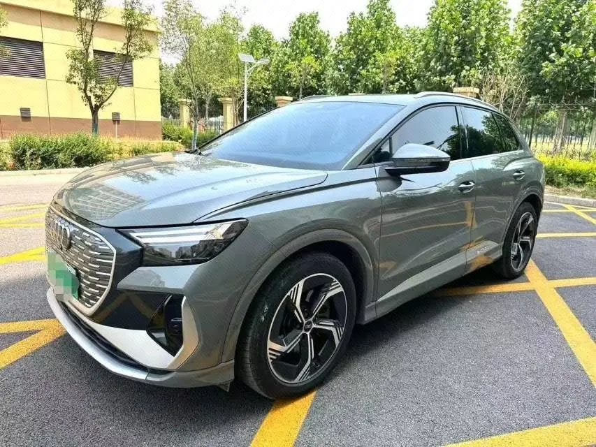 Audi 2022 Q4 e-tron 40 Creation Edition Automatic Gear - View 1