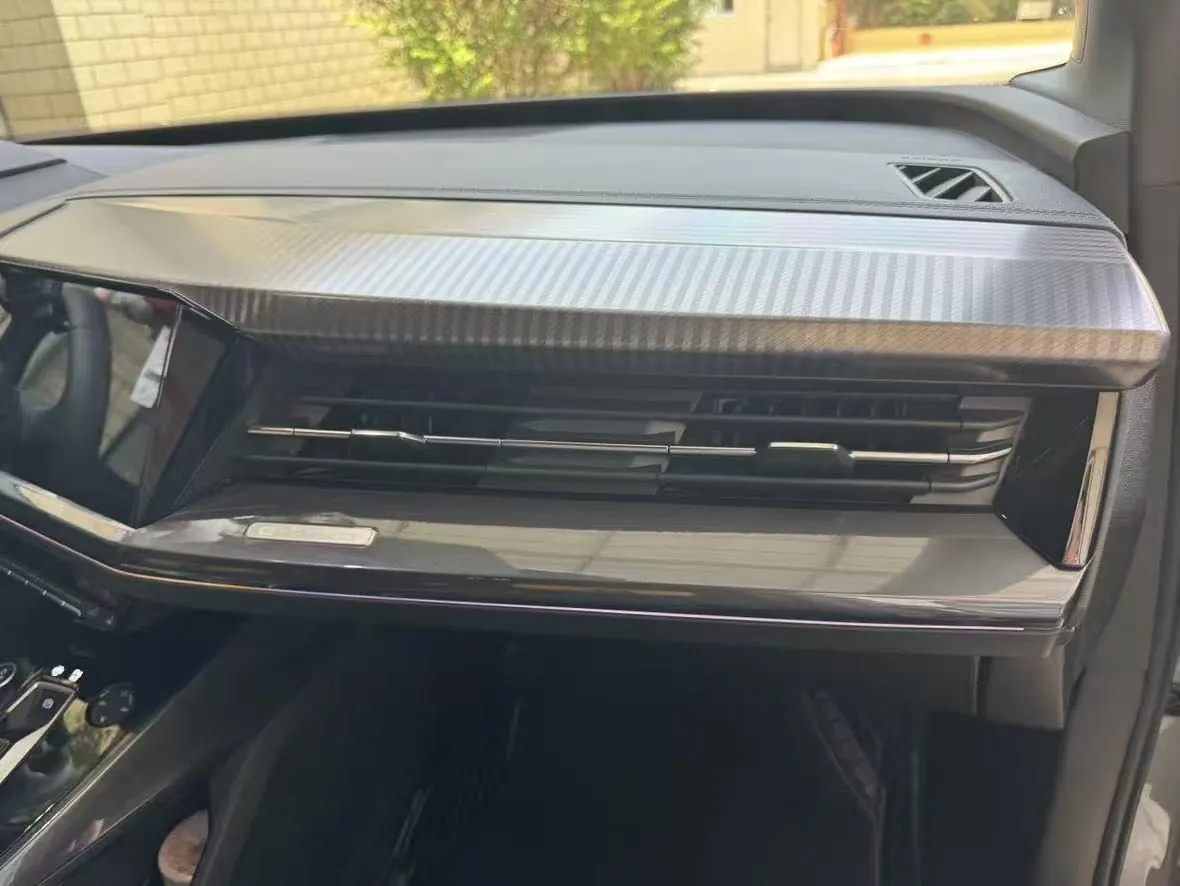 Audi 2022 Q4 e-tron 40 Creation Edition Automatic Gear 6