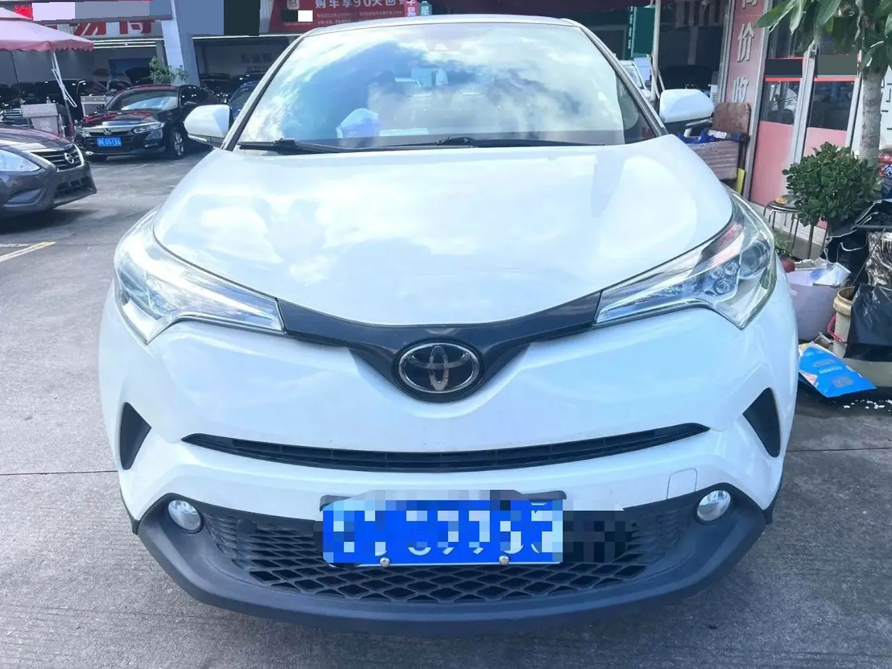 Toyota 2020 C- HR 2.0 stepless elite version of automatic transmission 2