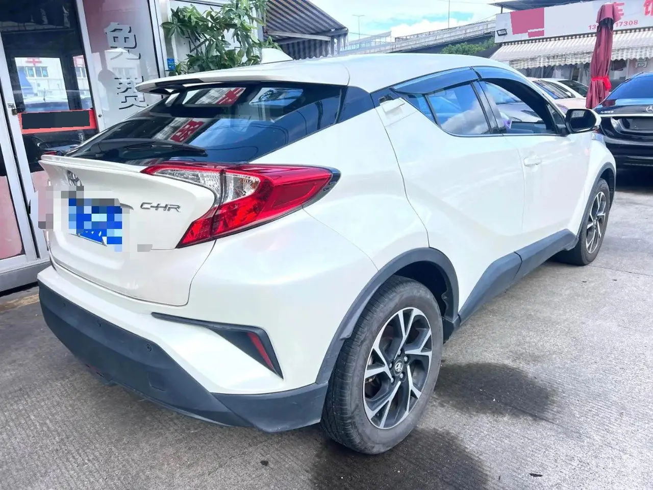 Toyota 2020 C- HR 2.0 stepless elite version of automatic transmission 4