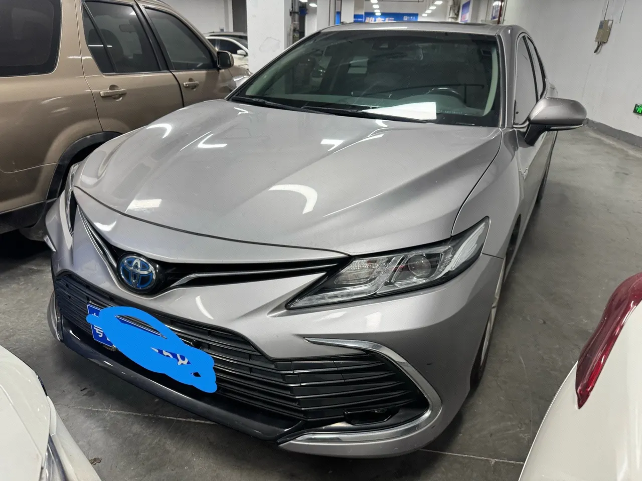 Open image lightbox: Toyota 2021 Camry Dual Engine 2.5HGVP Stepless Leading Edition Automatic Gear