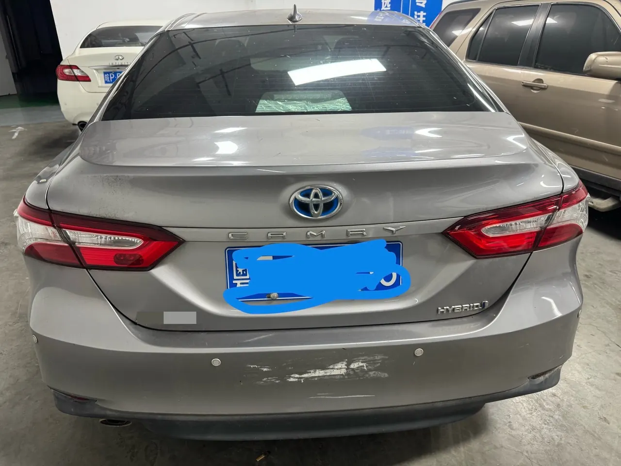 Toyota 2021 Camry Dual Engine 2.5HGVP Stepless Leading Edition Automatic Gear 3