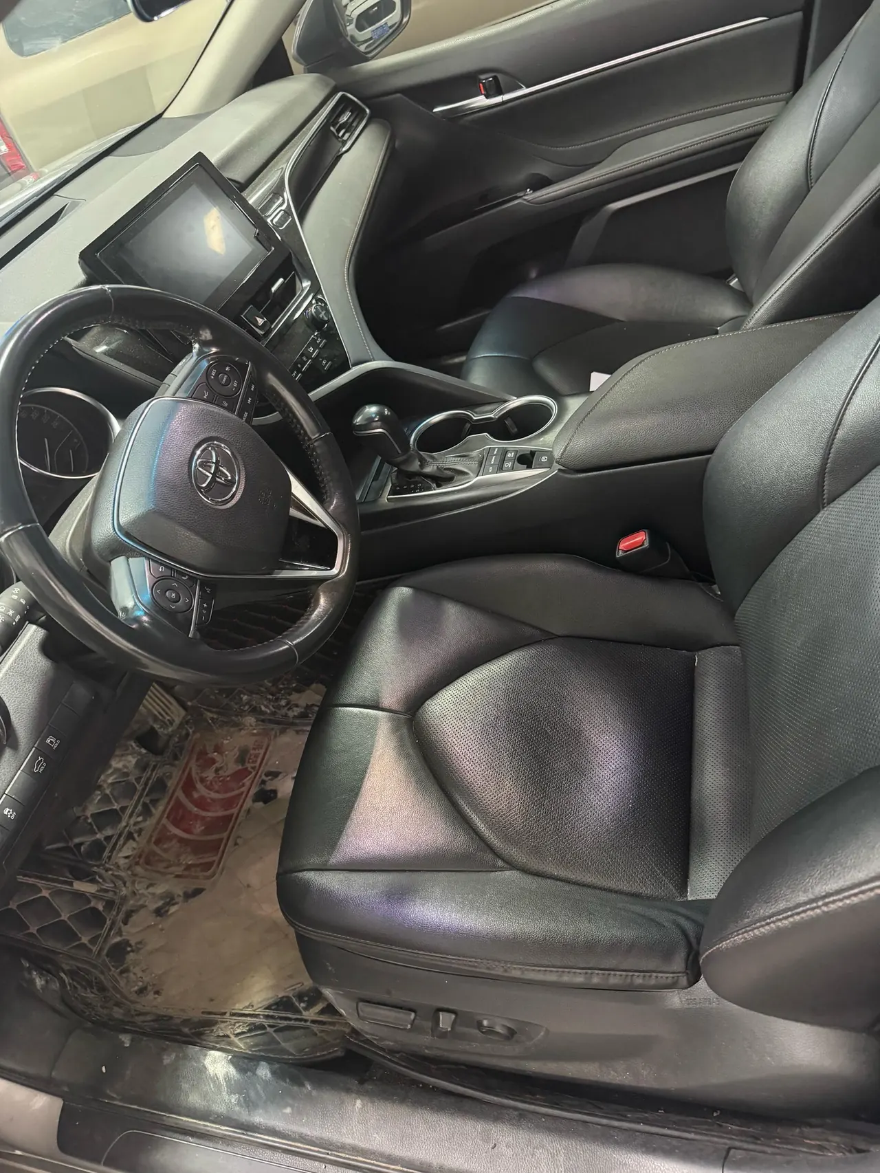 Toyota 2021 Camry Dual Engine 2.5HGVP Stepless Leading Edition Automatic Gear 8