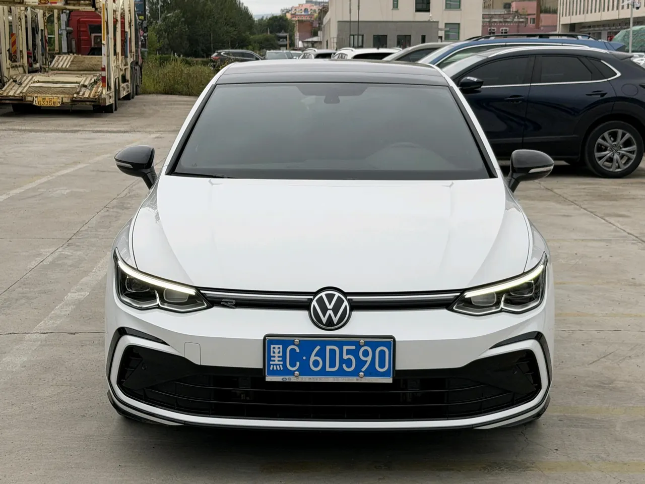 Volkswagen 2021 Golf 8 R-Line 1.4TSI 280TSI Automatic 2
