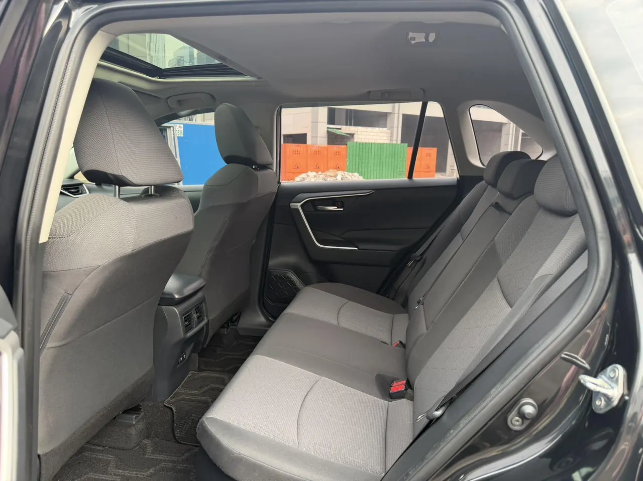 Toyota 2020 RAV4 Rongfang Double Engine 2.5 Stepless Four-wheel Drive Elite Automatic Gear 3