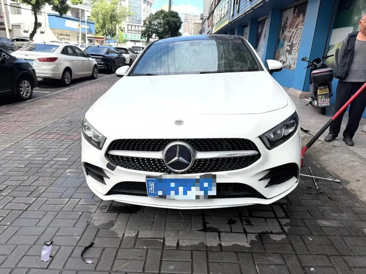 Mercedes Benz Class A 2020 A 200 L 1.3T Fashion (Modified) Automatic Gear 6