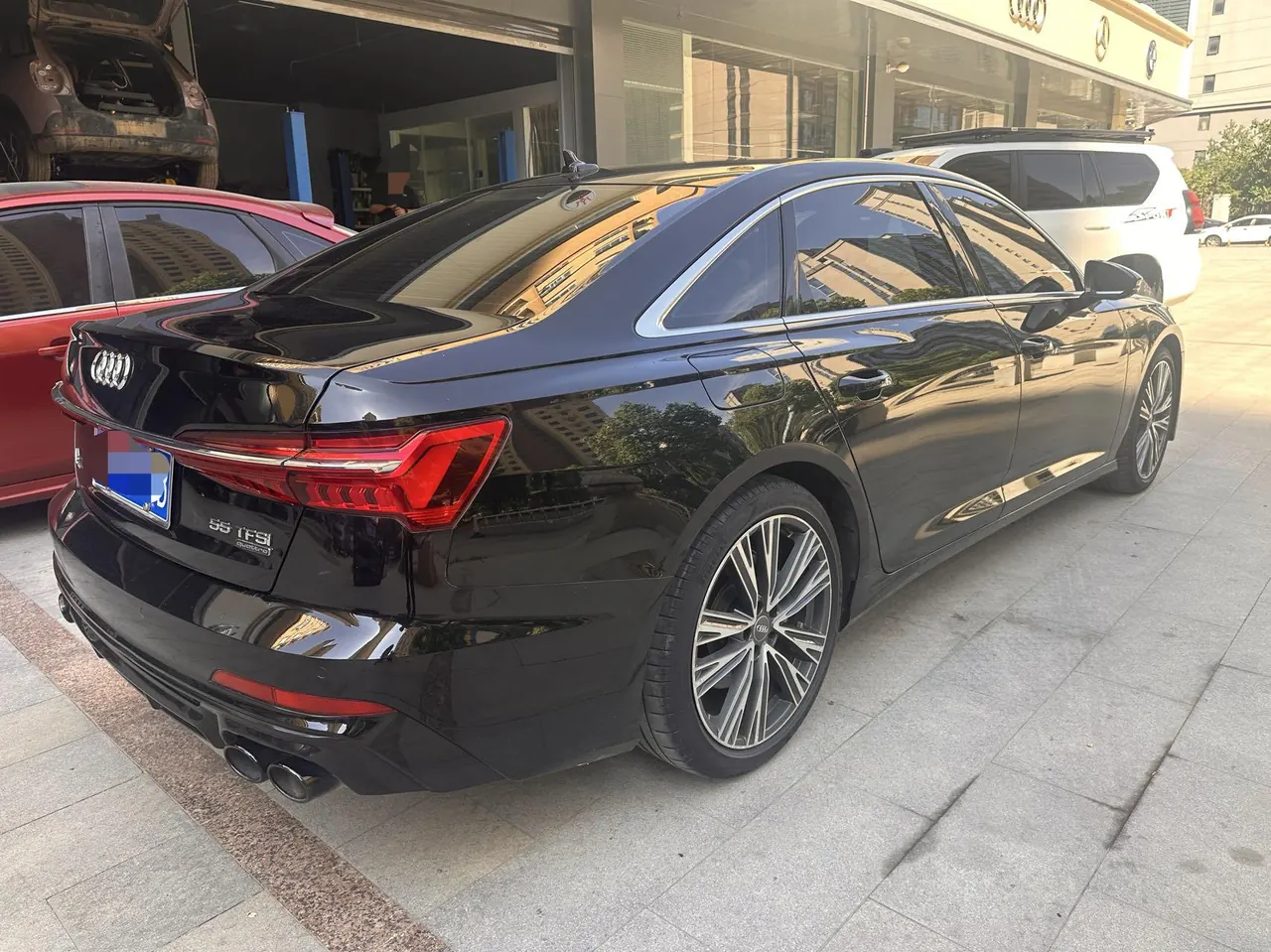 Audi 2021 A6L 2.0TFSI 40TFSI Deluxe Dynamic Automatic 5