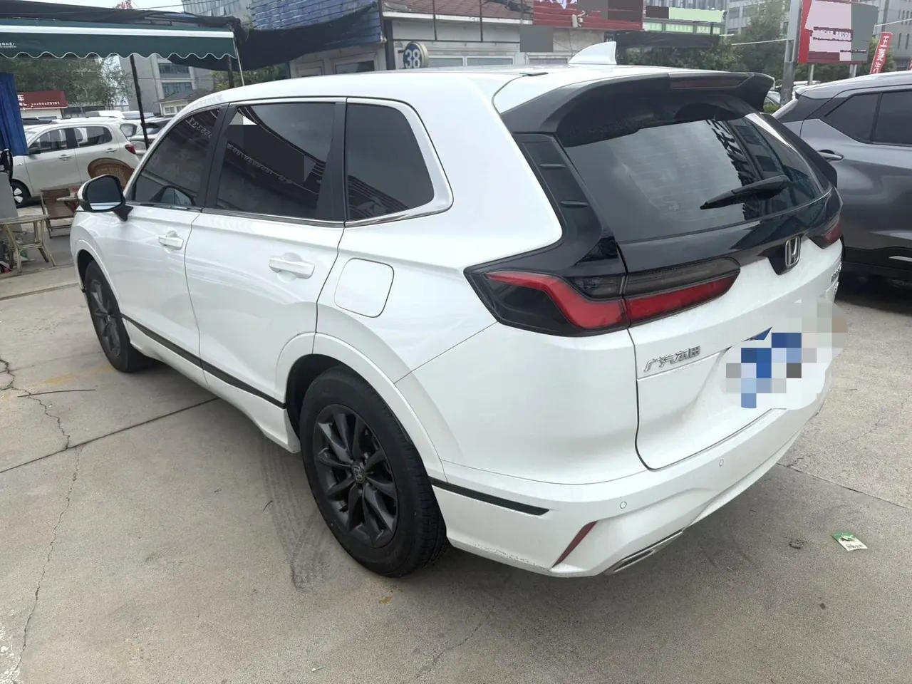 Honda 2023 Hao Ying 1.5T Stepless 240TURBO Two-Drive Distinguished Edition 5-seat Automatic Gear 3