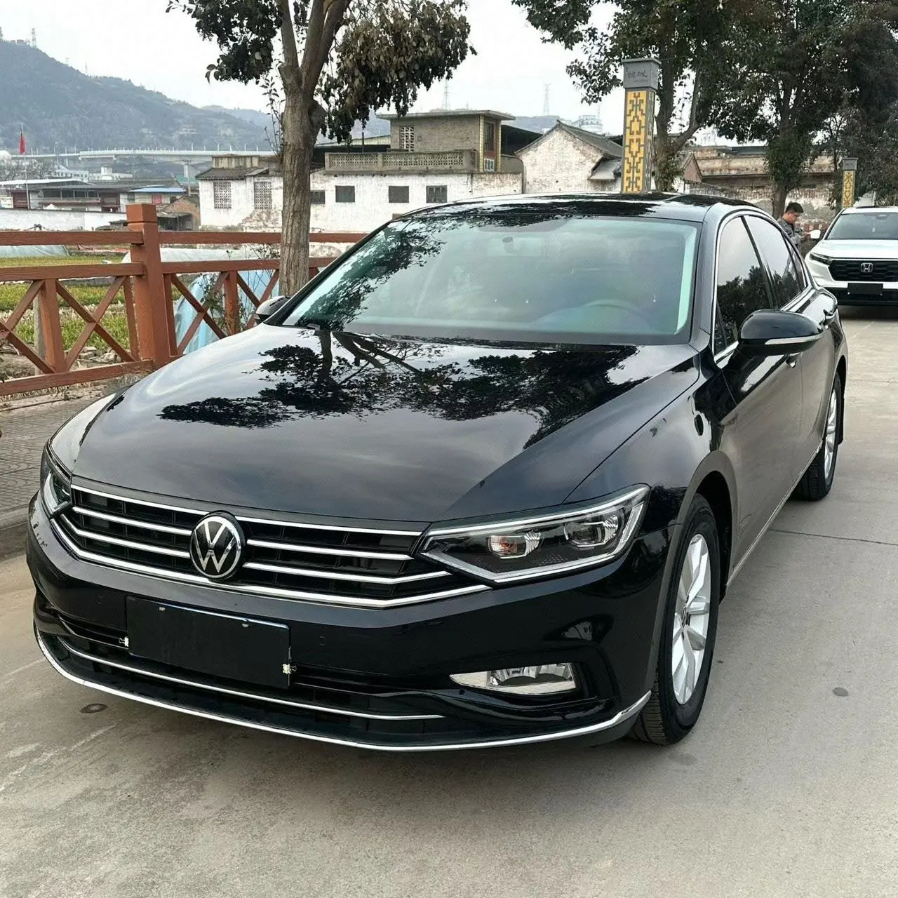 Open image lightbox: Volkswagen 2020 Magotan 1.4TSI 280TSI Comfortable Automatic