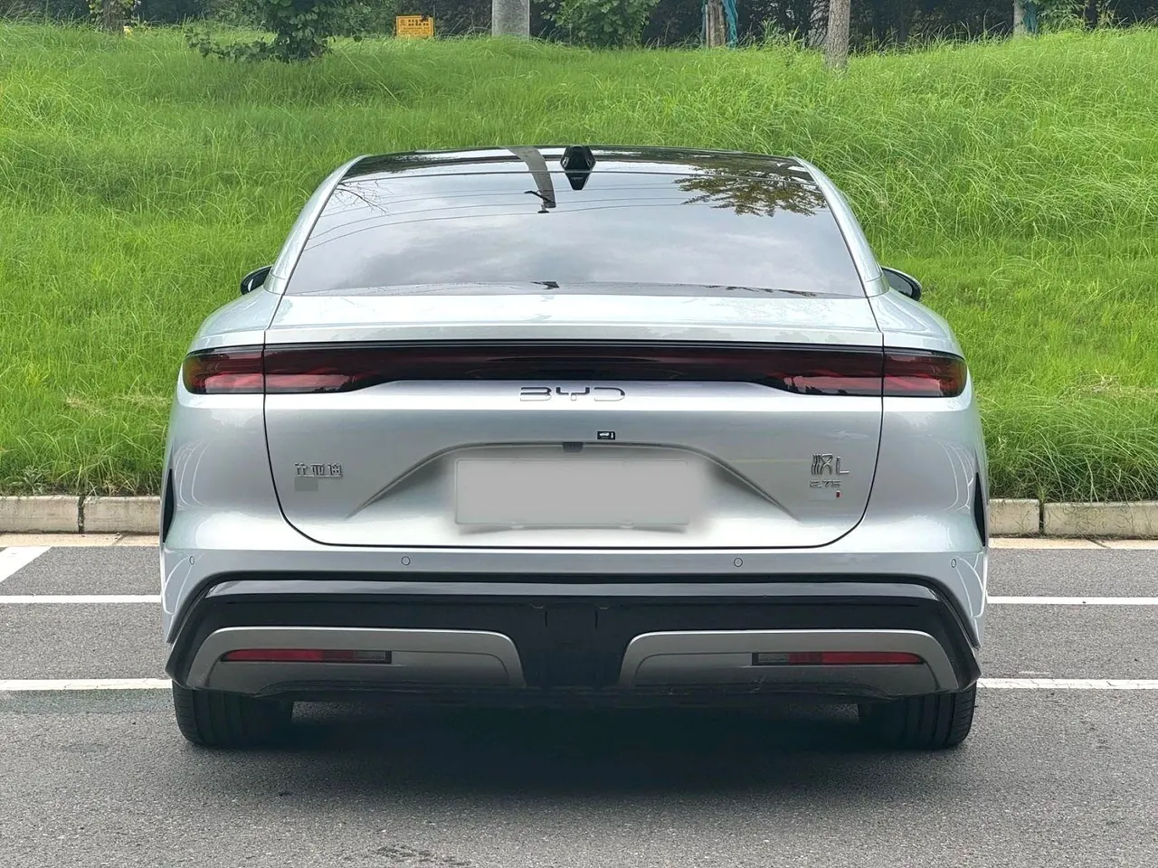 BYD 2025 Han L EV four-wheel drive laser Radar flagship automatic gear 8
