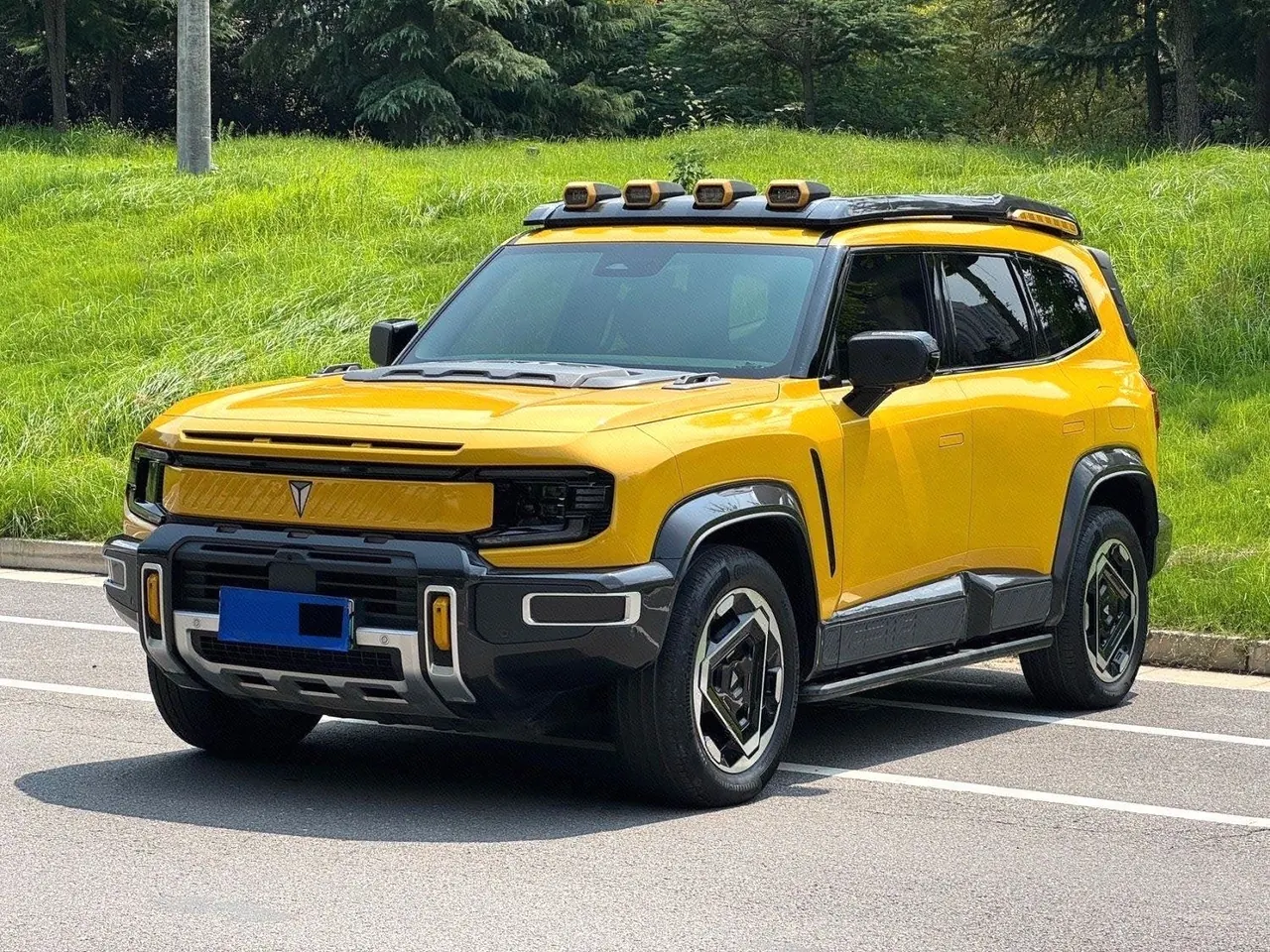 ChangAn Deepal 2025 G318 Worry-Free Crossing Edition Four-wheel Drive Secret Edition Automatic Gear - View 1