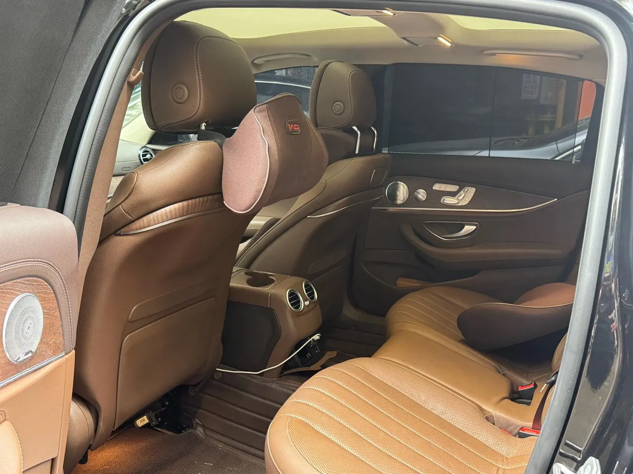 Mercedes Benz E Class 2020 E 300 L 2.0T Luxury Automatic Gear 6