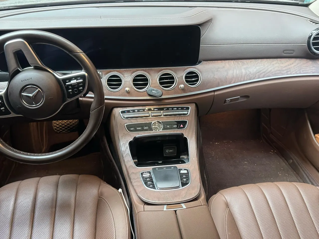 Mercedes Benz E Class 2020 E 300 L 2.0T Luxury Automatic Gear 7