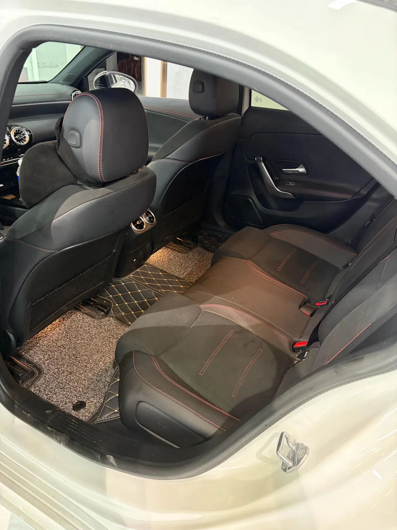 Mercedes Benz Class A 2023 A 200 L 1.3T Fashion Automatic Gear 4