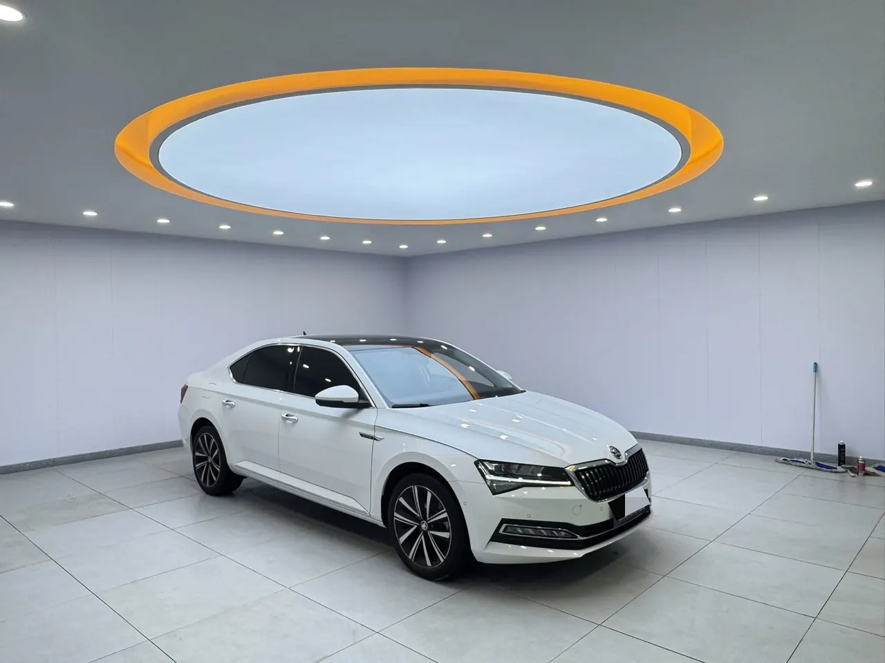 Skoda 2023 Express 1.4TSI TSI280 Premium Edition (Modified) Automatic Gear 3