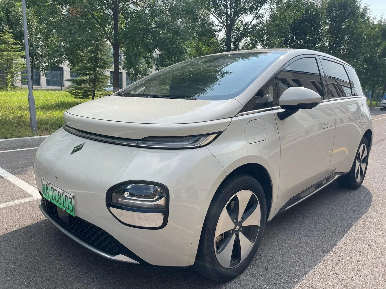 BaoJun 2023 cloud 460 Max automatic gear - View 1
