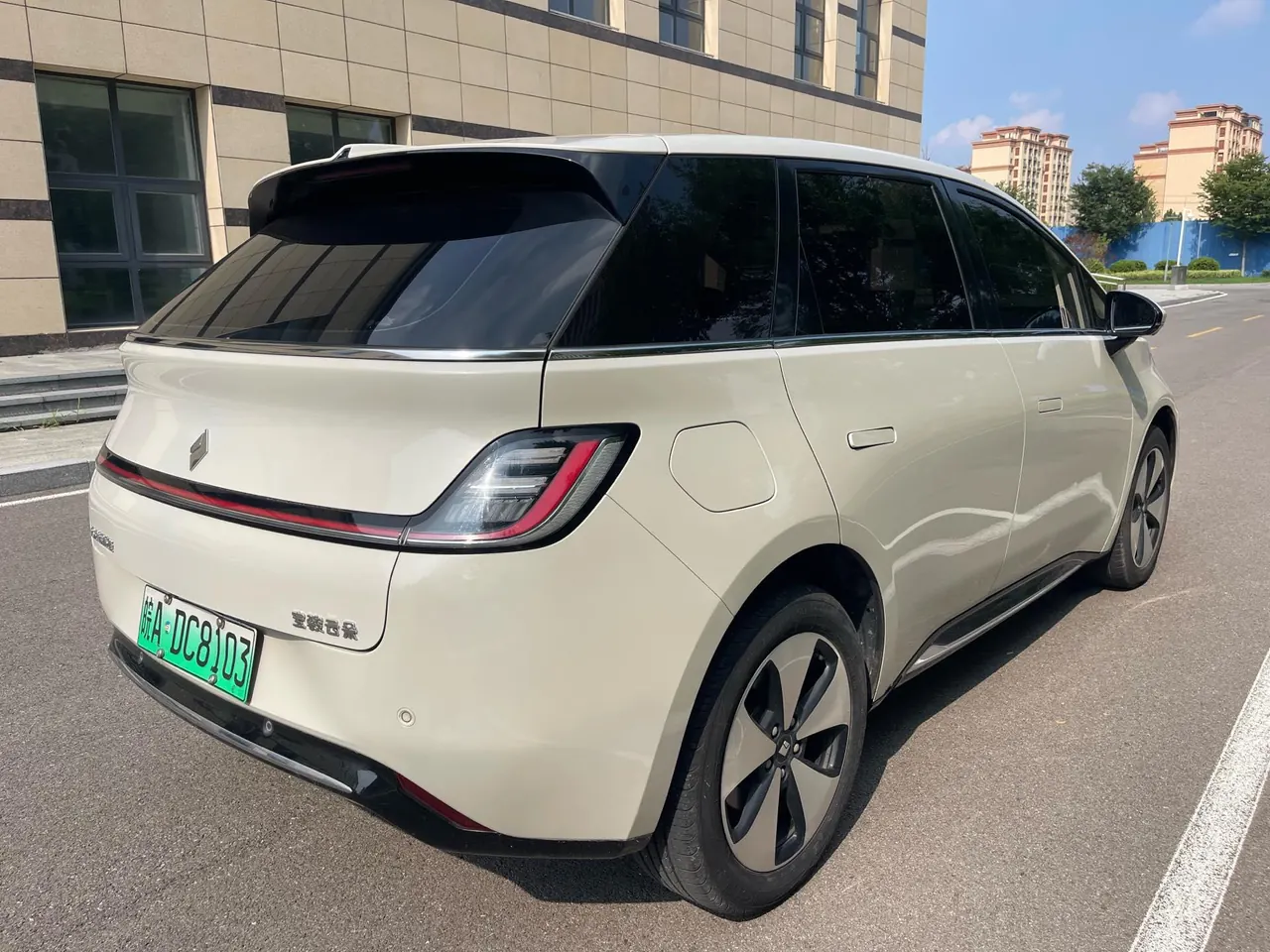 BaoJun 2023 cloud 460 Max automatic gear 5