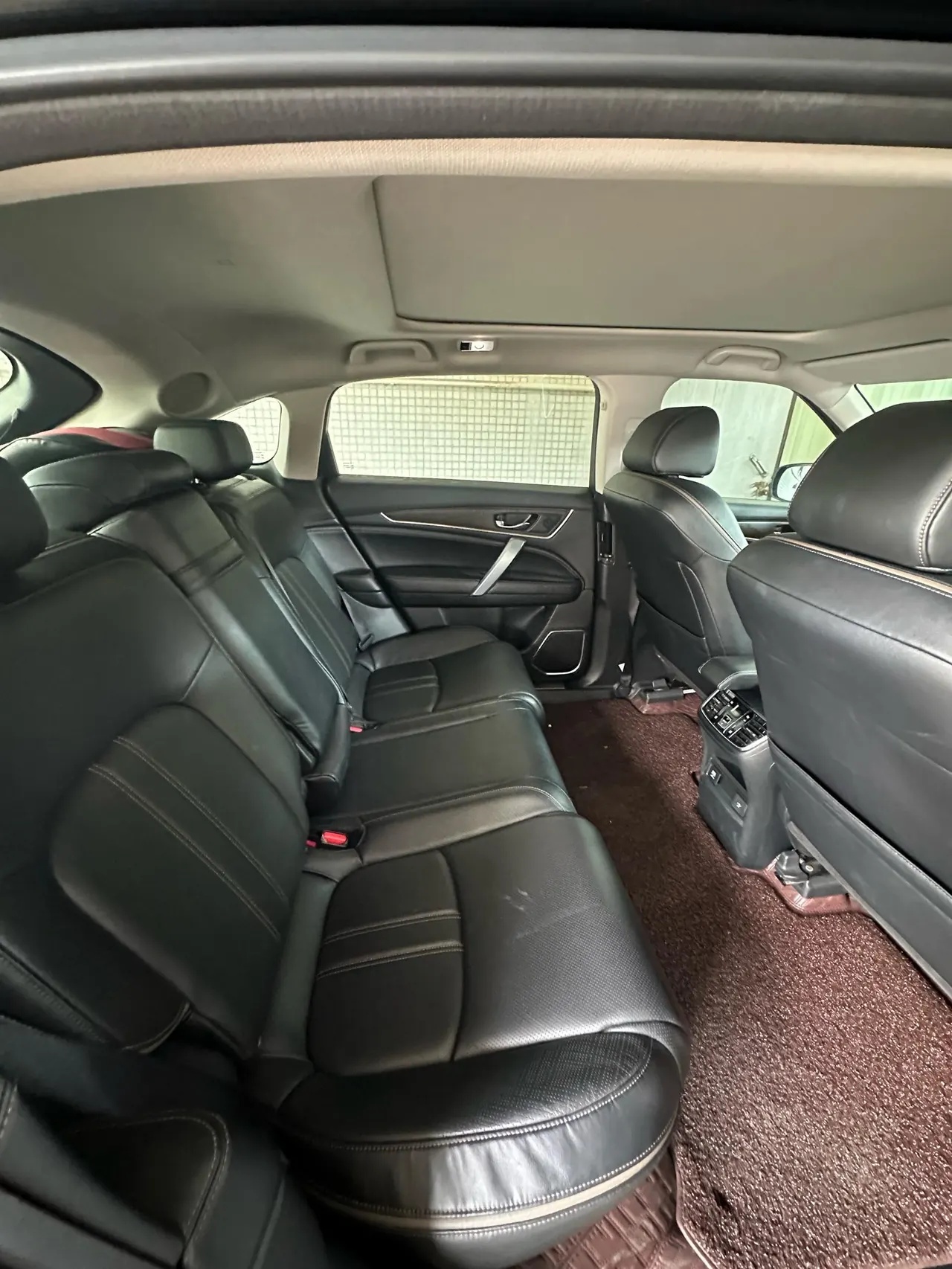 Honda 2020 Crown Road 2.0T 370TURBO Two-Drive Deluxe Automatic Gear 4