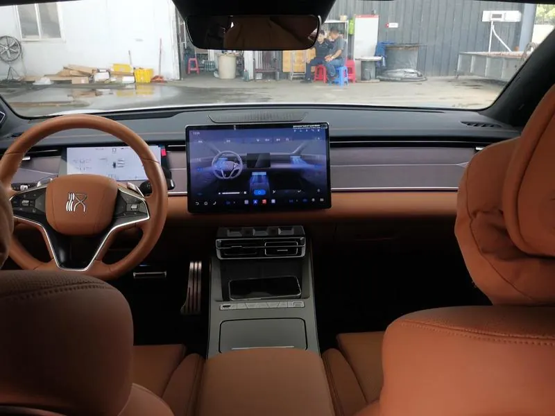 BYD 2025 Han L EV four-wheel drive laser Radar flagship automatic gear 8