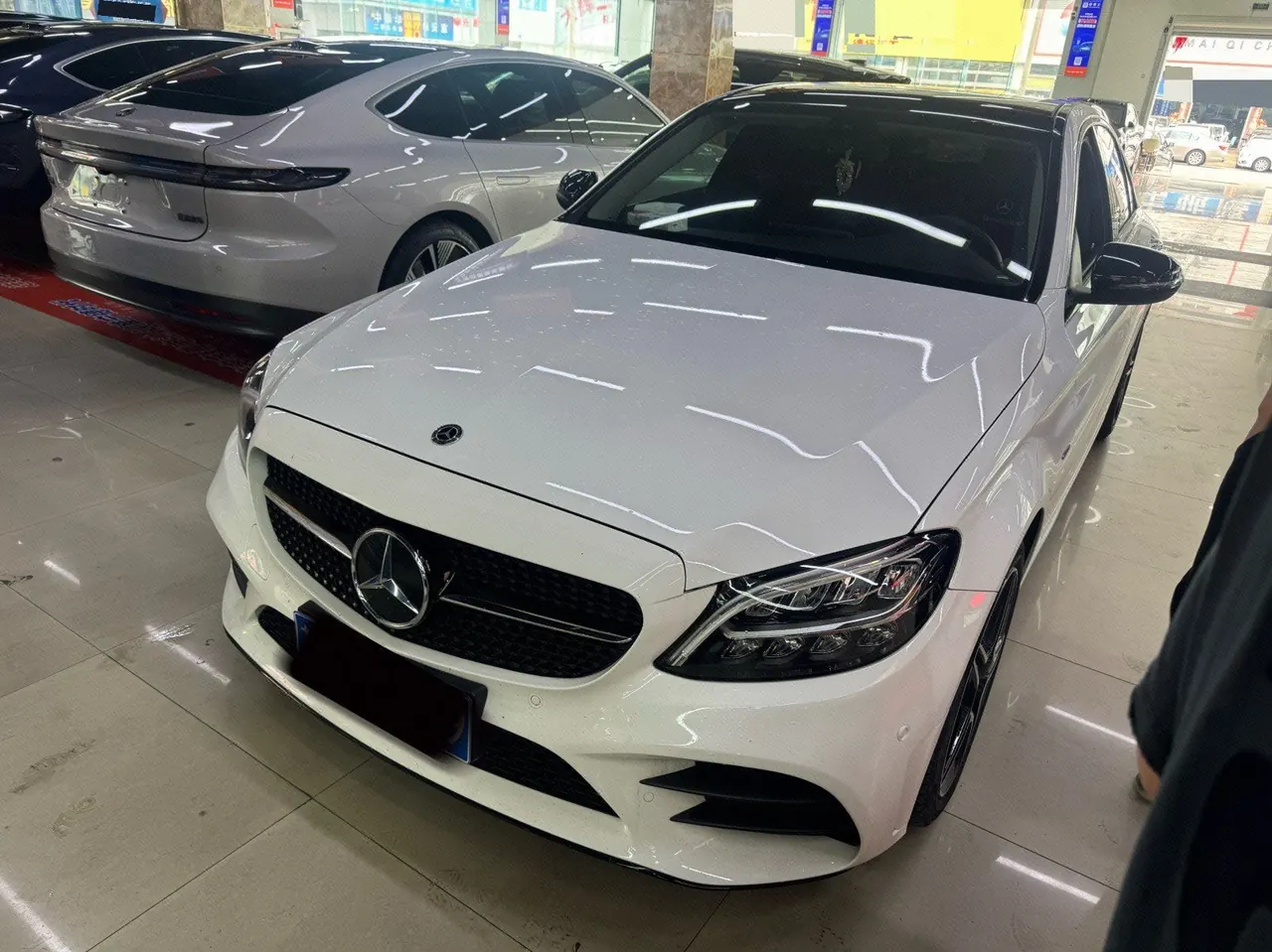 打开图片灯箱:Mercedes Benz Class C 2021 C 260 L 48V 1.5T Sports Star Yao Zhen Tibetan Edition Automatic Gear