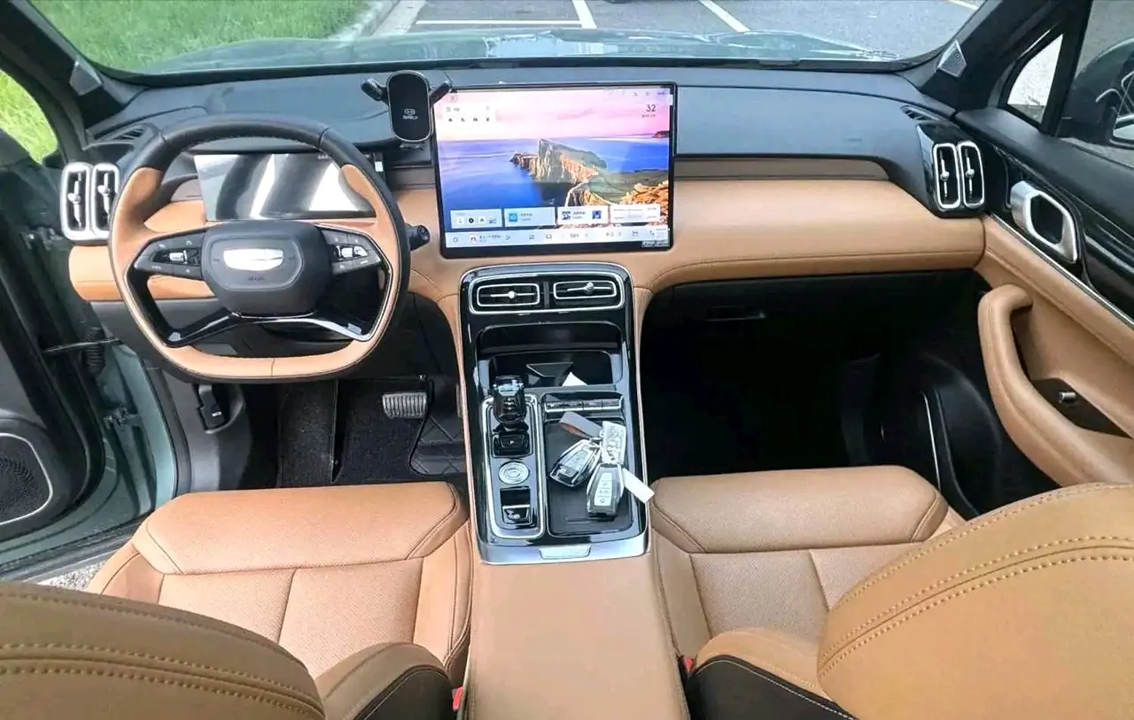 Geely 2025 Boyue L 1.5TD Shanhe Automatic Gear 4