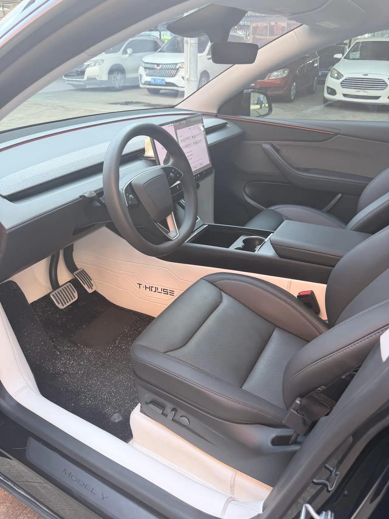 Tesla 2025 Model Y rear-wheel drive version automatic transmission 9