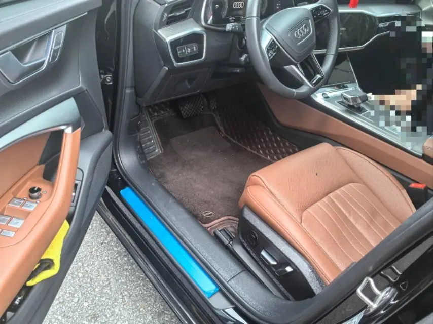 Audi 2025 A6L 2.0TFSI 45TFSI Selected Dynamic (Modified) Automatic Gear 4