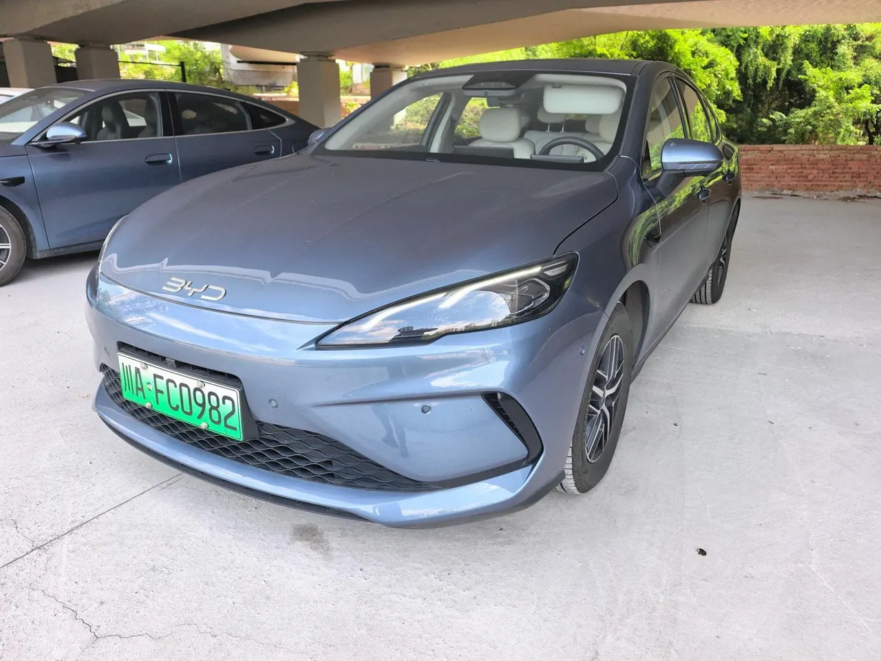 Open image lightbox: BYD 2025 seals 05 DM-i 1.5 stepless smart driving version 120KM flagship automatic gear