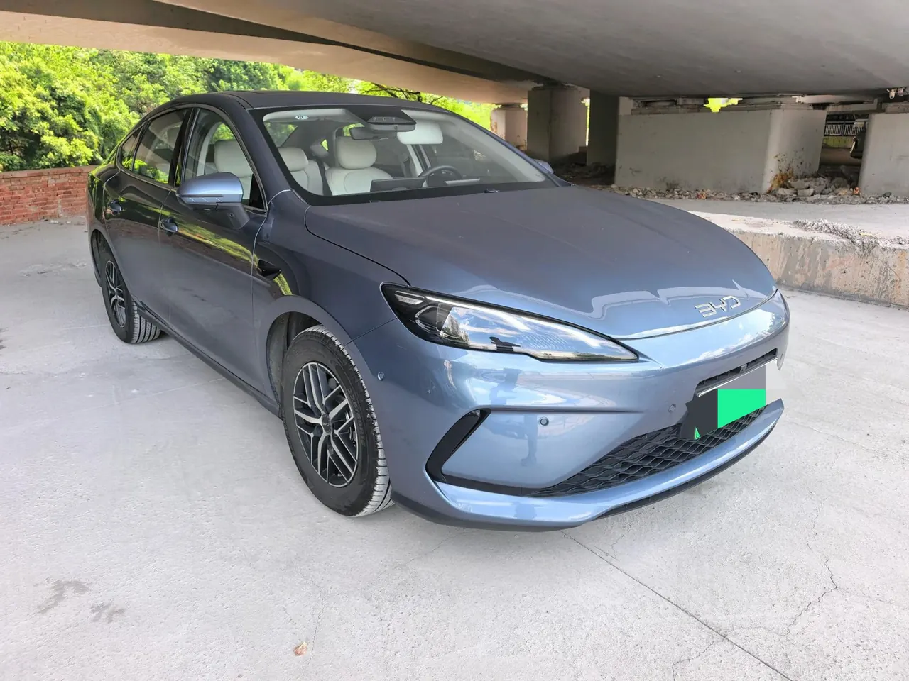 BYD 2025 seals 05 DM-i 1.5 stepless smart driving version 120KM flagship automatic gear 3