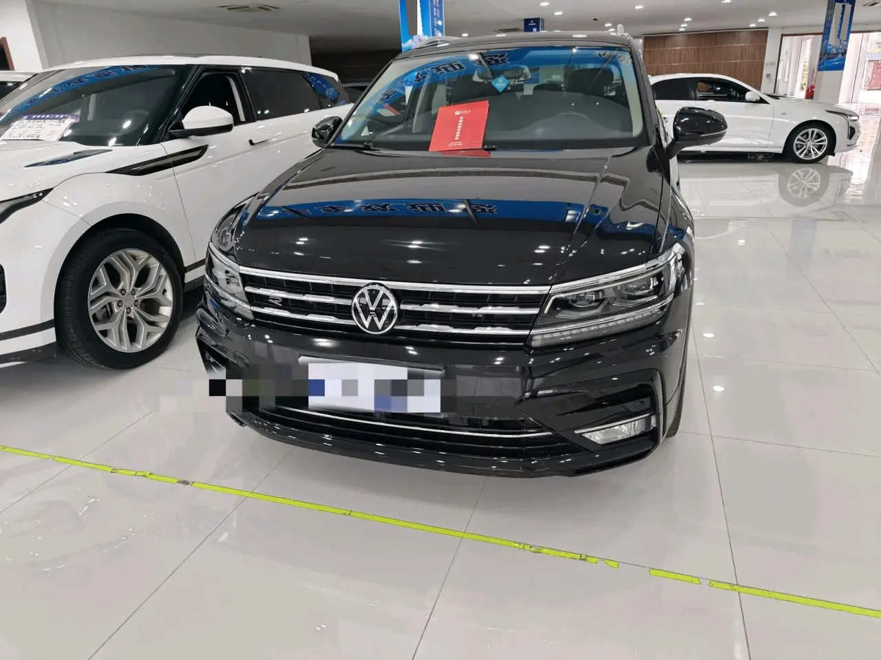 Volkswagen 2021 Tiguan L R-Line 2.0TSI 380TSI Four-wheel Drive Overdrive Edition 7-seat Automatic Gear 2