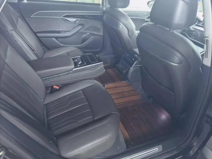 Audi A8L (Imported) 2023 A8L 2.0TFSI 45TFSI Quattro Luxury Automatic Gear 5