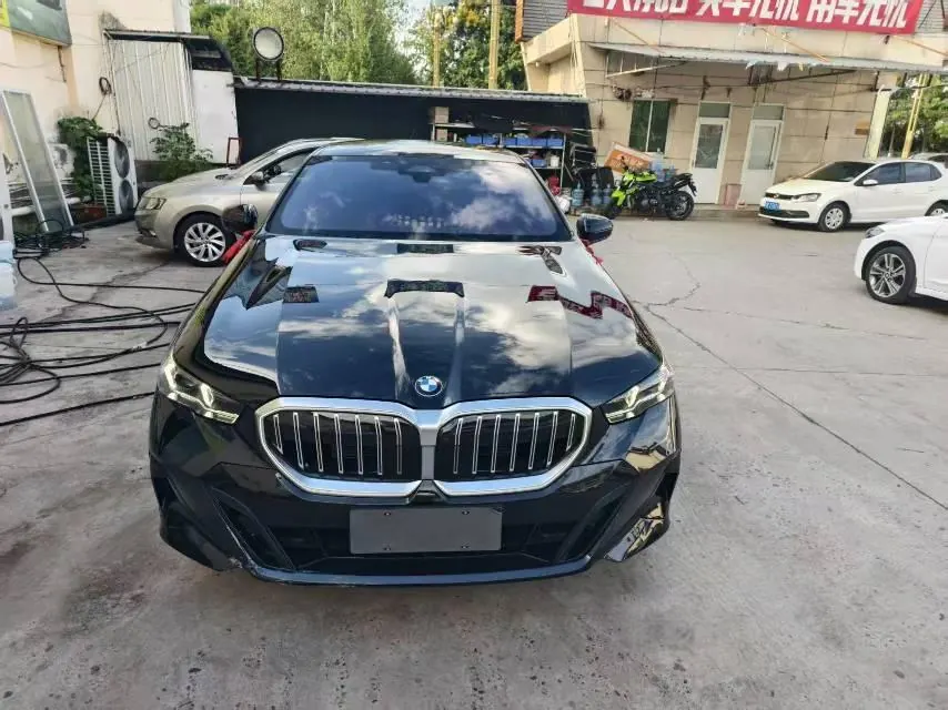 BMW 5 Series (Imported) 2026 530i 48V 2.0T Leading M Sports Suit Automatic Gear 2