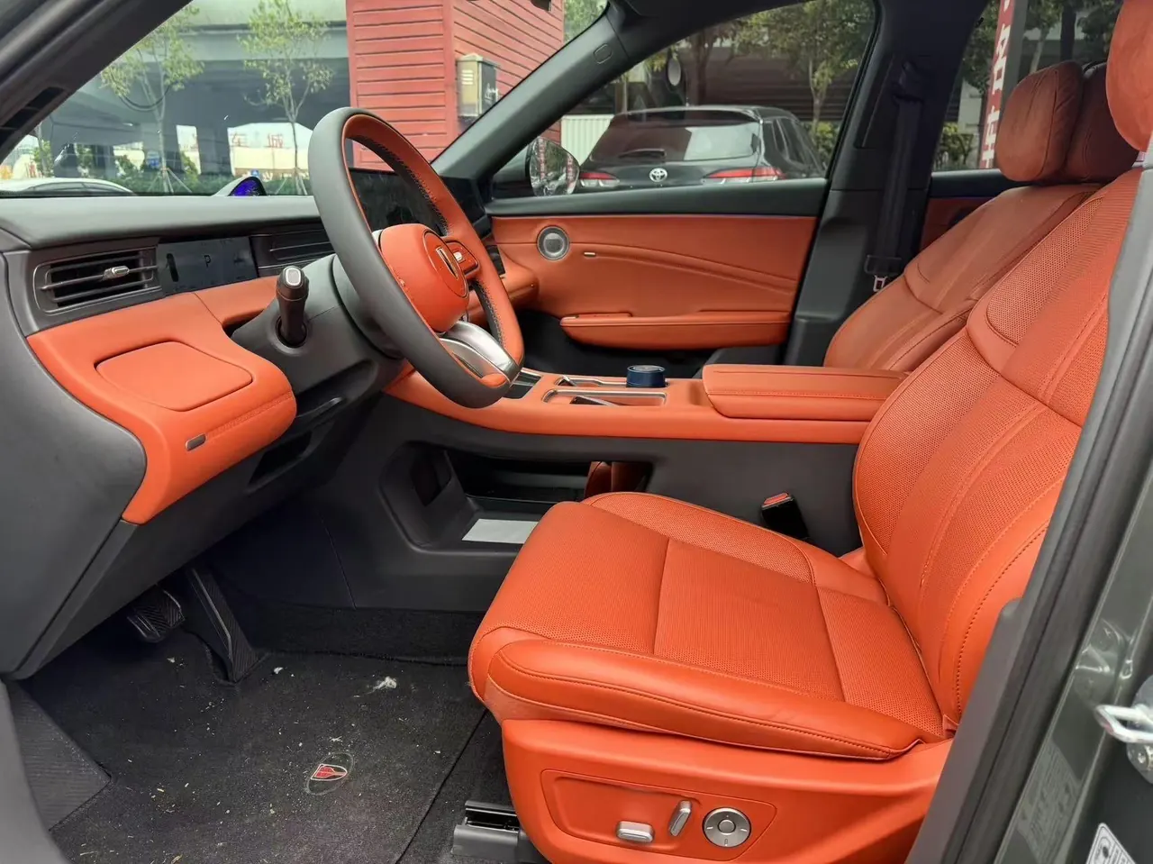 HongQi 2026 HS6 PHEV 1.5T 145 Smart Hybrid Automatic Gear 7