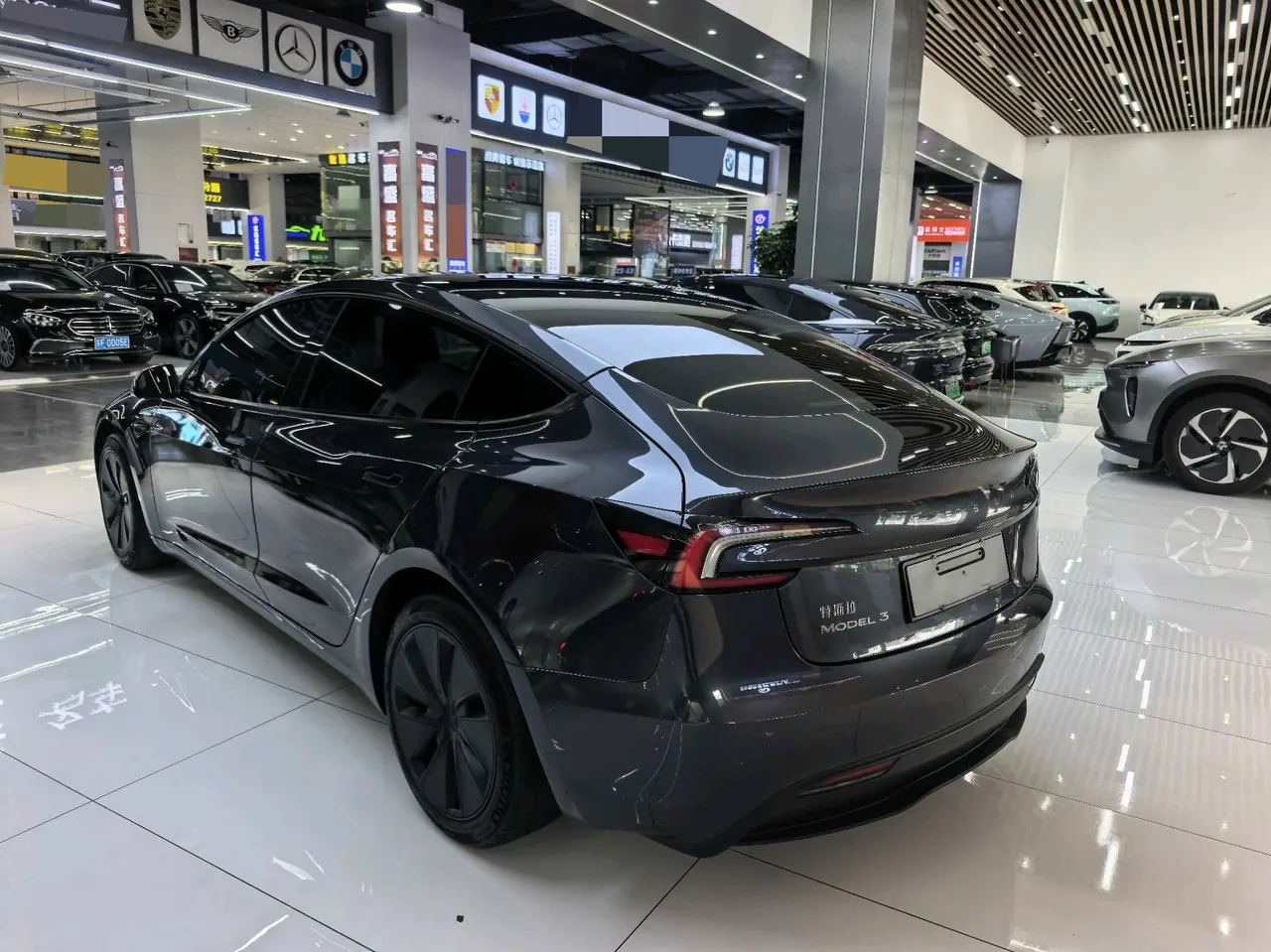 Tesla 2023 Model 3 Rejuvenation Edition Rear Wheel Drive Automatic Transmission 12