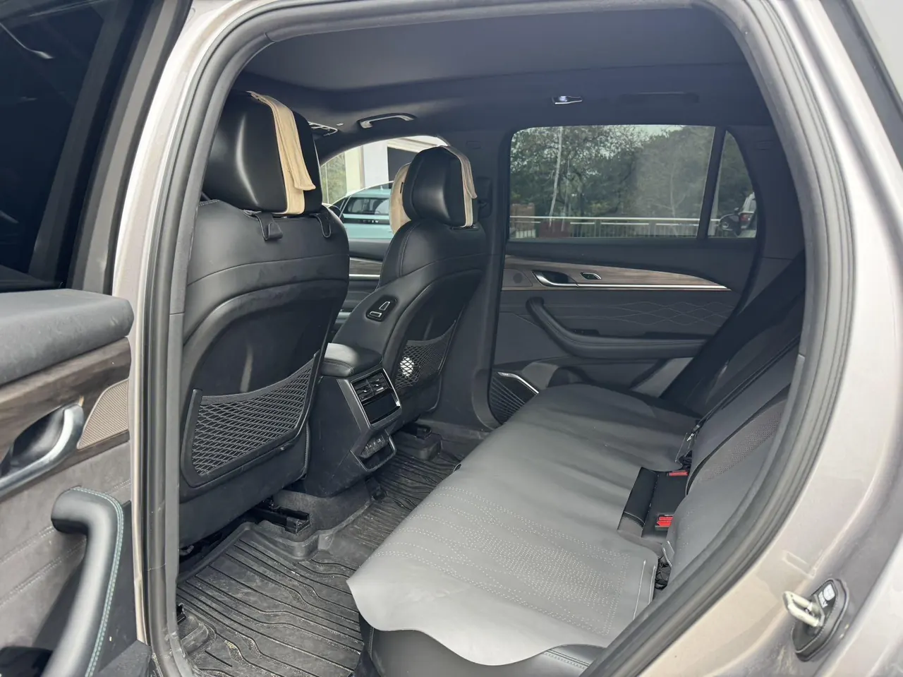 Geely 2025 XingyueL (Monjaro) 2.0TD Oriental Yao Star-Gazing Edition Automatic Transmission 7