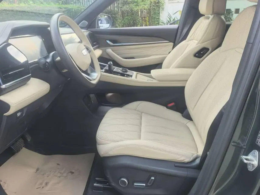 Geely 2025 XingyueL (Monjaro) 2.0TD Oriental Obsidian 4WD full-moon version automatic gear 3