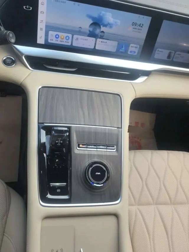 Geely 2025 XingyueL (Monjaro) 2.0TD Oriental Obsidian 4WD full-moon version automatic gear 5