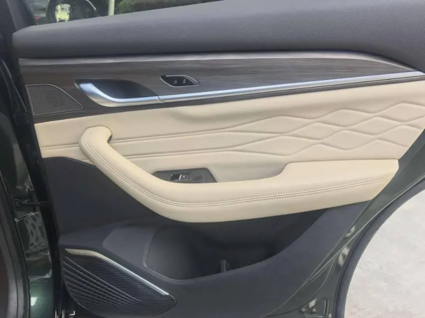 Geely 2025 XingyueL (Monjaro) 2.0TD Oriental Obsidian 4WD full-moon version automatic gear 8