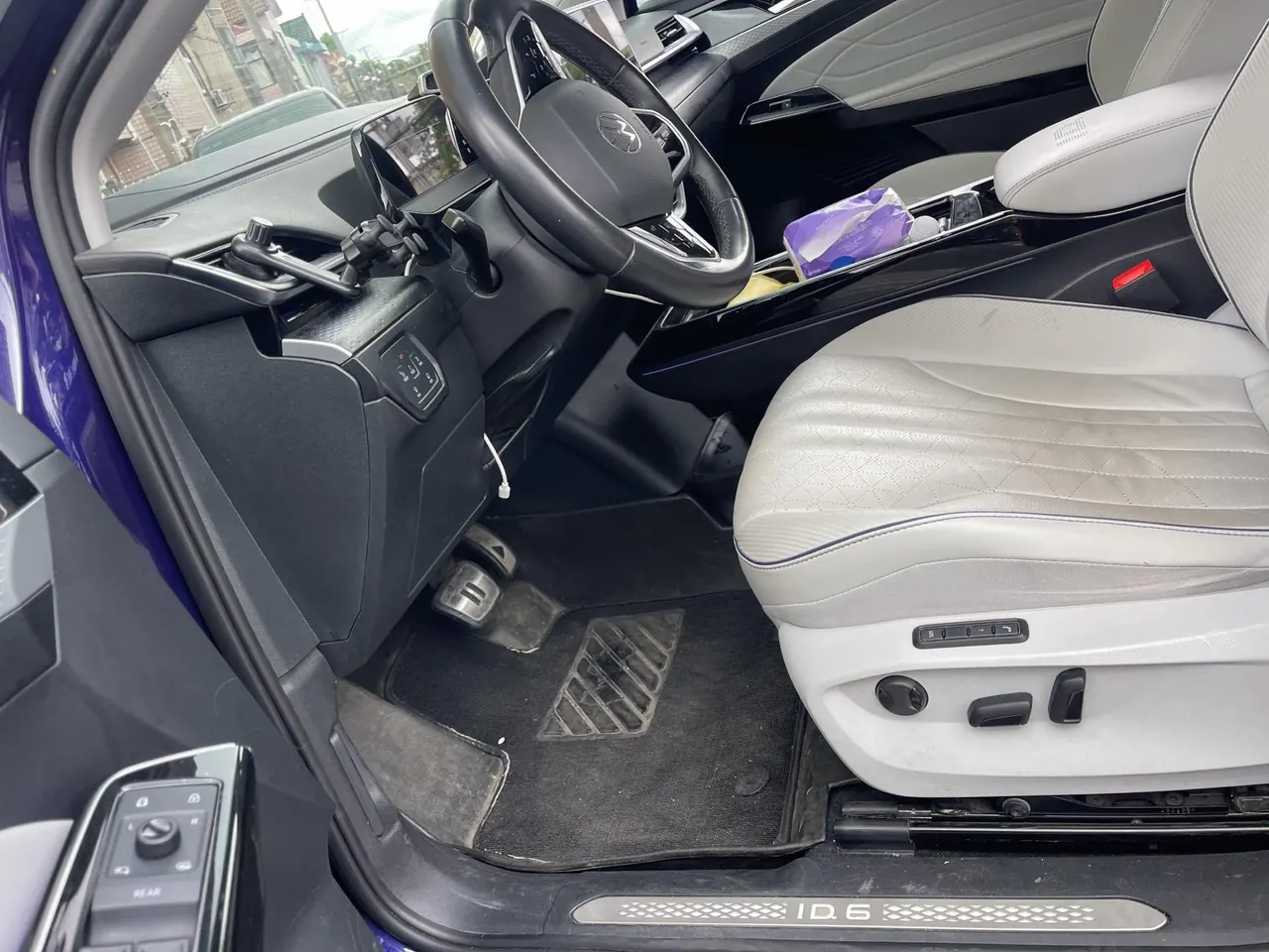 Volkswagen 2022 ID. 6 X Smart Long Endurance Edition Automatic Transmission 5