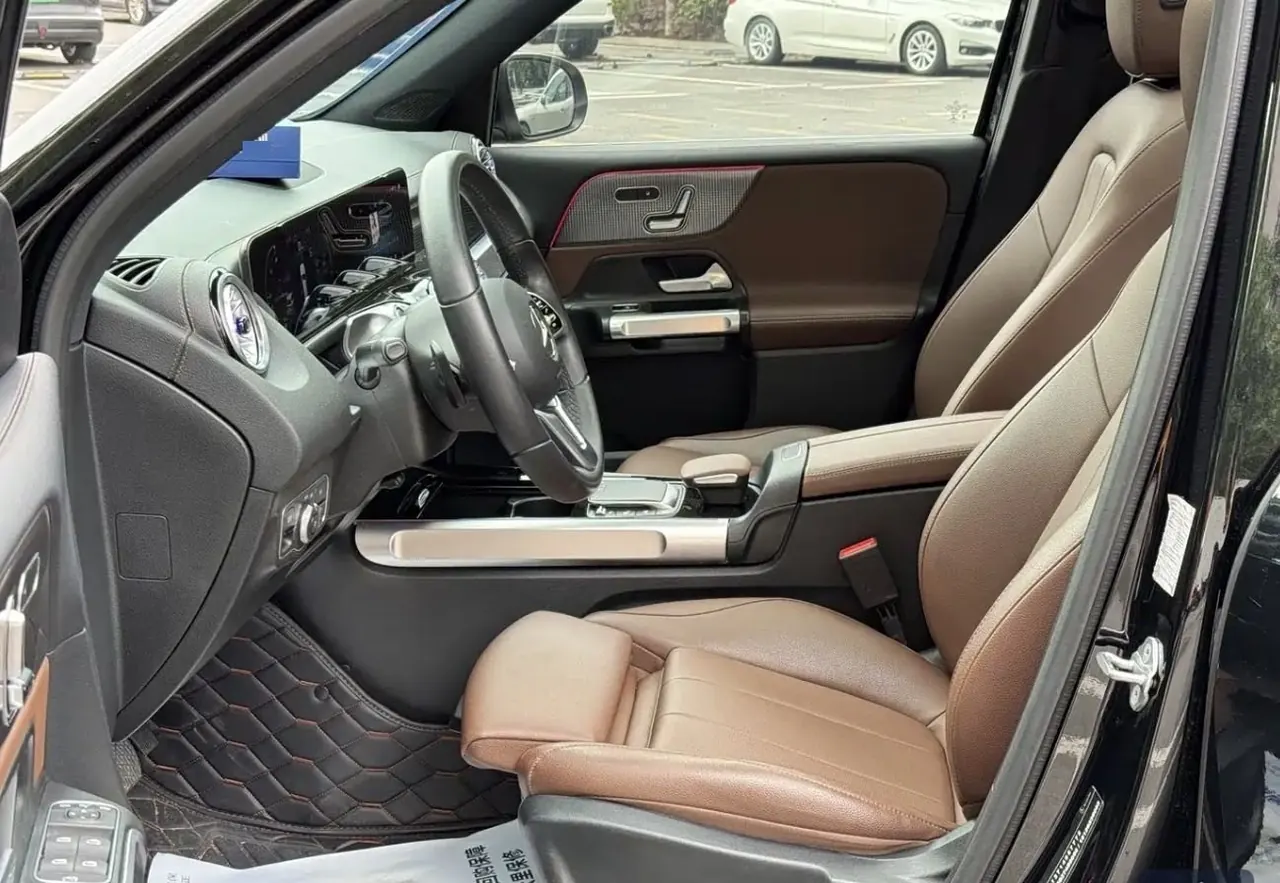 Mercedes Benz 2022 GLB 220 2.0T Fashion Automatic 4
