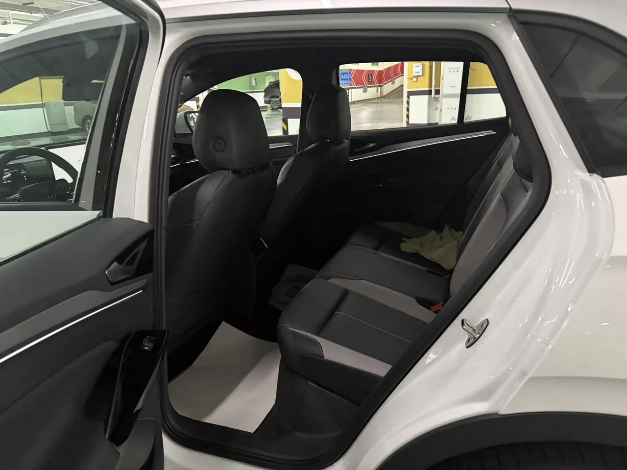 Volkswagen 2026 ID. 4 CROZZ Exclusive PURE Automatic 6