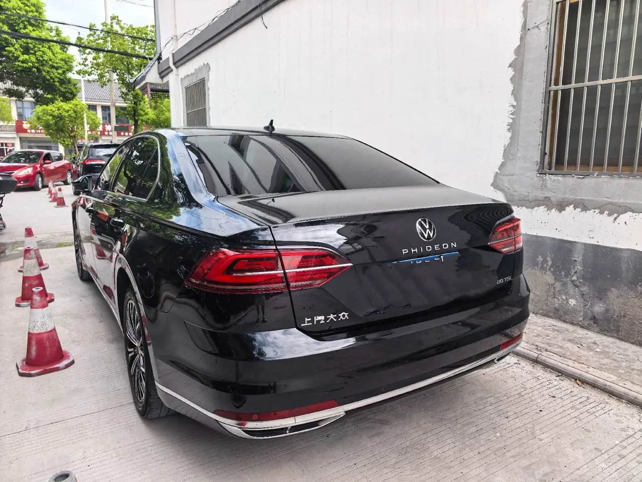 Volkswagen 2021 Huiang 2.0TSI 380TSI Deluxe Edition Automatic Gear 2