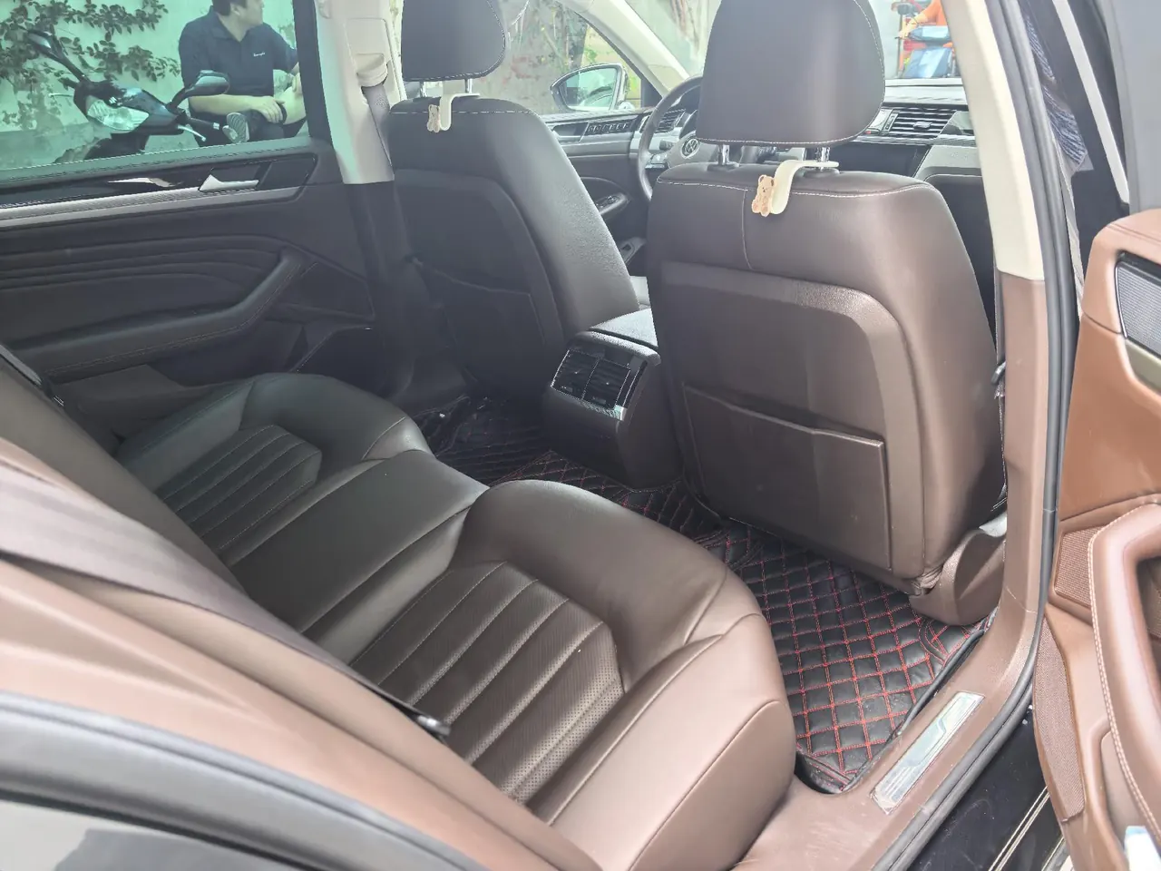 Volkswagen 2021 Huiang 2.0TSI 380TSI Deluxe Edition Automatic Gear 3