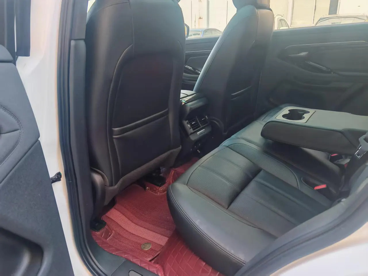 Land Rover 2020 Range Rover Aurora 48V 2.0T 249PS R-DYNAMIC SE Sports Technology Edition Automatic Gear 6