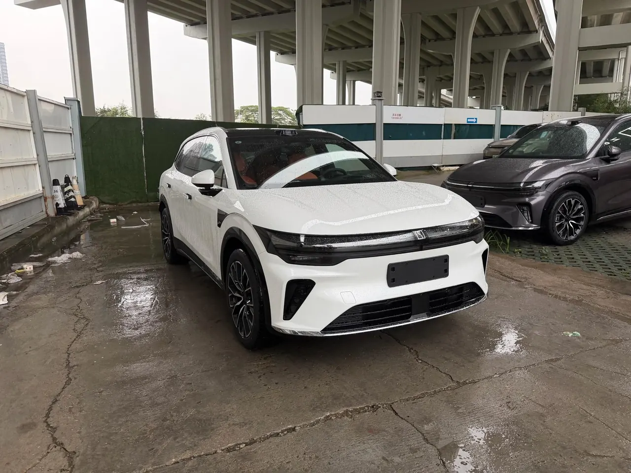 Zeekr 2026 Zeekr 7X 75kWh rear drive MAX version automatic gear 3