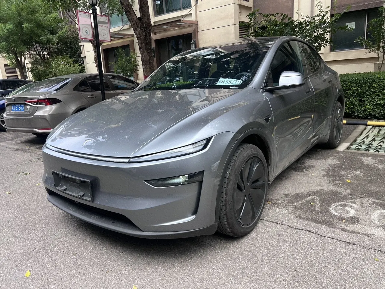 打开图片灯箱:Tesla 2026 Model Y long endurance rear wheel drive version (modified) automatic gear